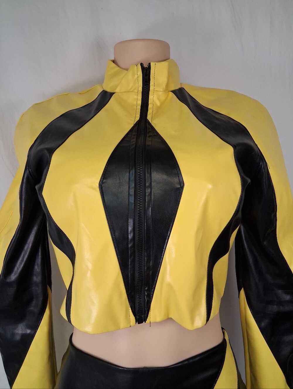 Fashion Nova Yellow & Black Colorblock Mini Skirt - Picture 8 of 17